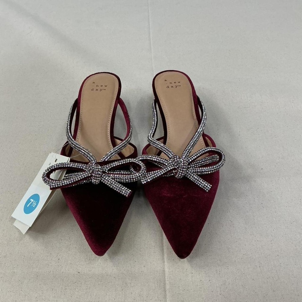 A New Day burgundy‎ rhinestone bow heels